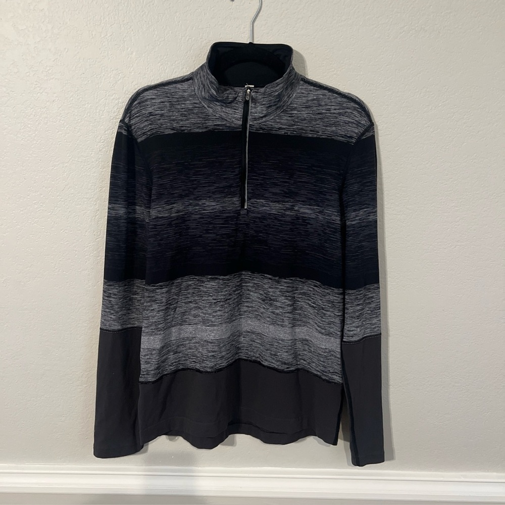 Lululemon Speed 1/2 Zip Universal Stripe Black Soot / Light White / Soot Size M